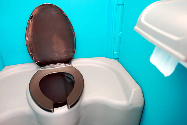 Best Porta potty rental near me  in Petersburg, IN