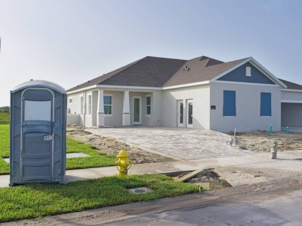 Portable Toilet Options We Offer in Petersburg, IN